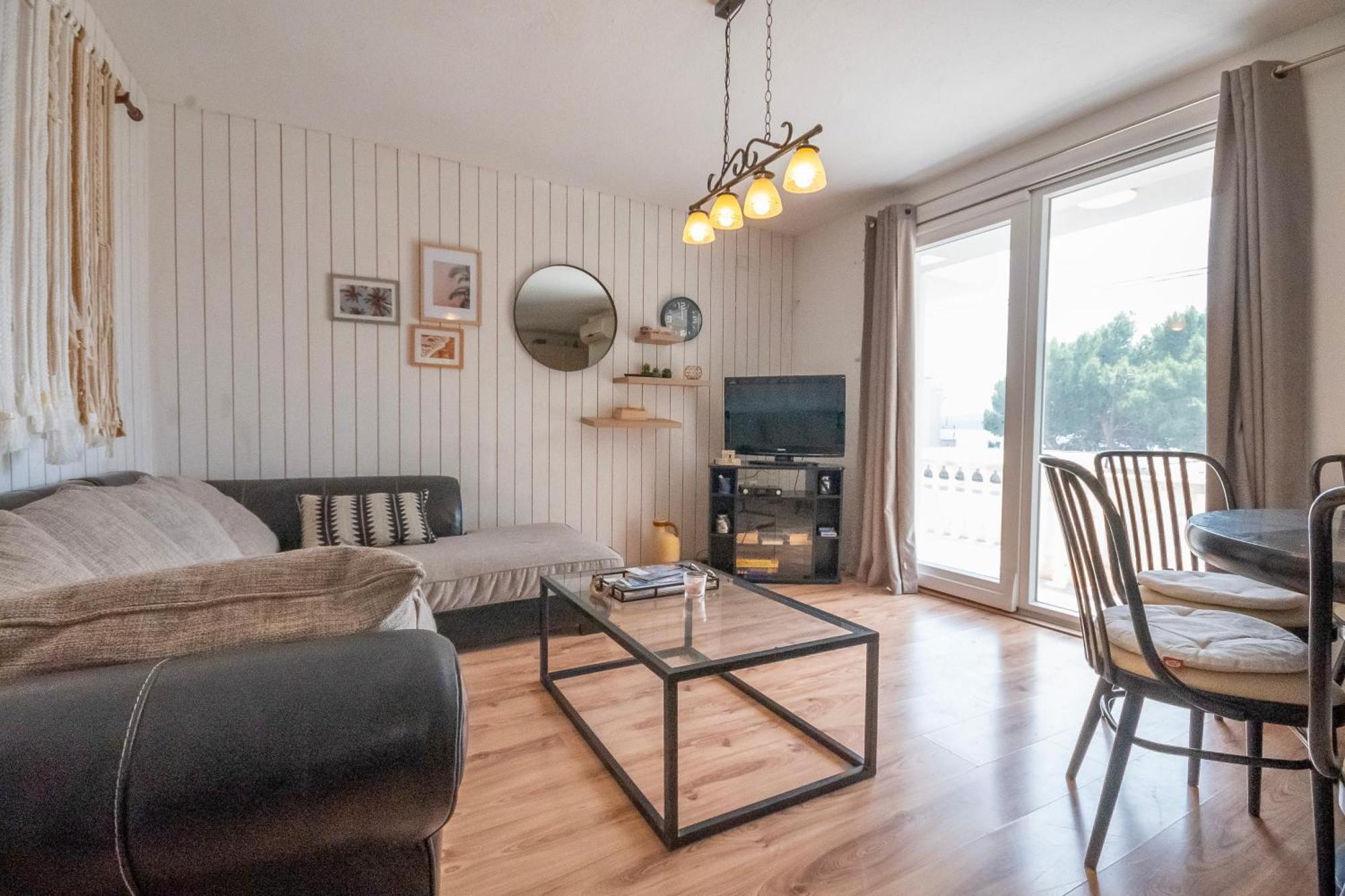 Holiday Home Dalmatino โอมิช ภายนอก รูปภาพ