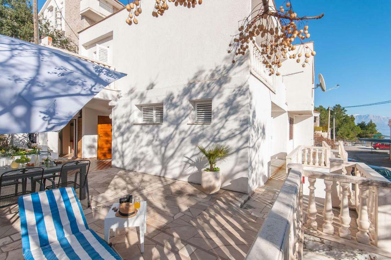 Holiday Home Dalmatino โอมิช ภายนอก รูปภาพ