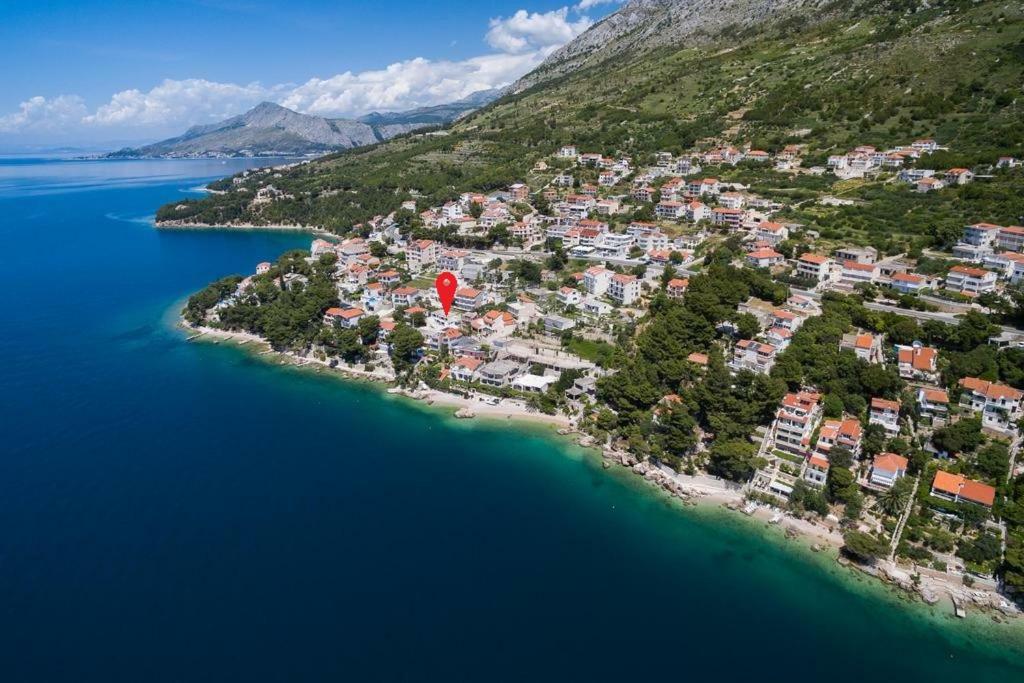 Holiday Home Dalmatino โอมิช ภายนอก รูปภาพ